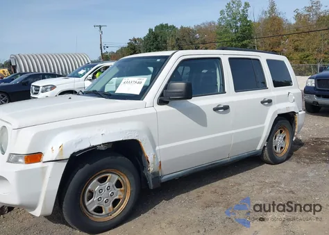 2008 Jeep Patriot Sport z USA, uszkodzony, nr VIN 1J8FF28W88D515550